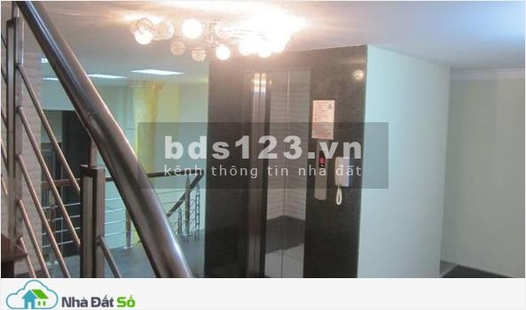 Bán nhà mặt phố Lý Thường Kiệt, KD khỏi chê, 4 tầng, 32m2, lô góc.