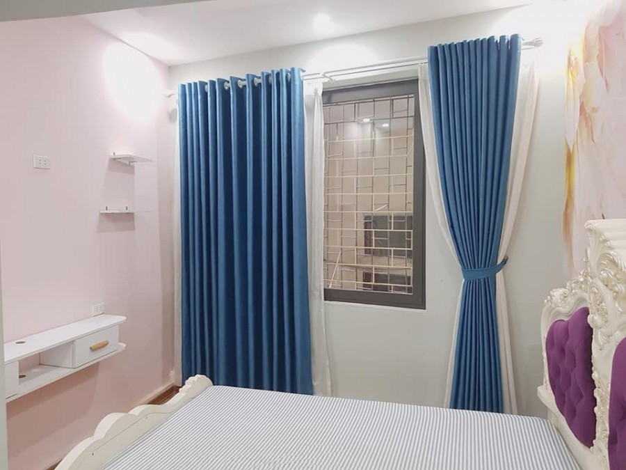 Bán gấp nhà mới ở ngay Nguyễn Trãi DT 48m2x4T, MT 4m Giá 4tỷ7