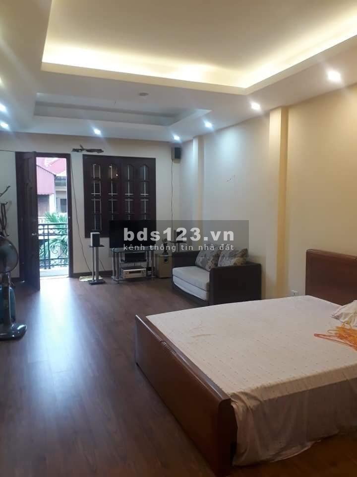 Bán Nhà Đẹp P.Lô Đống Đa Ô Tô Tránh. 70m2x5T