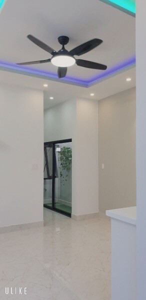 Cho thuê nhà đường phang đình phùng hải châu I có thang máy 4 tầng giá 25 tr