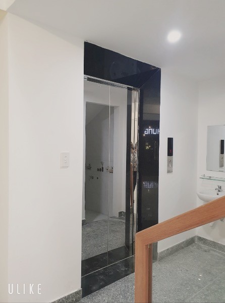 Cho thuê nhà đường phang đình phùng hải châu I có thang máy 4 tầng giá 25 tr