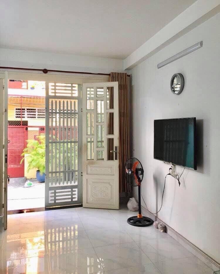 Bán gấp nhà đẹp - 3 tầng Trịnh Đình Trọng, Quận 11