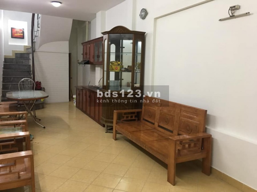 HOA BẰNG CẦU GIẤY, dt 38m2 x 4 tầng, giá 3.9 tỷ