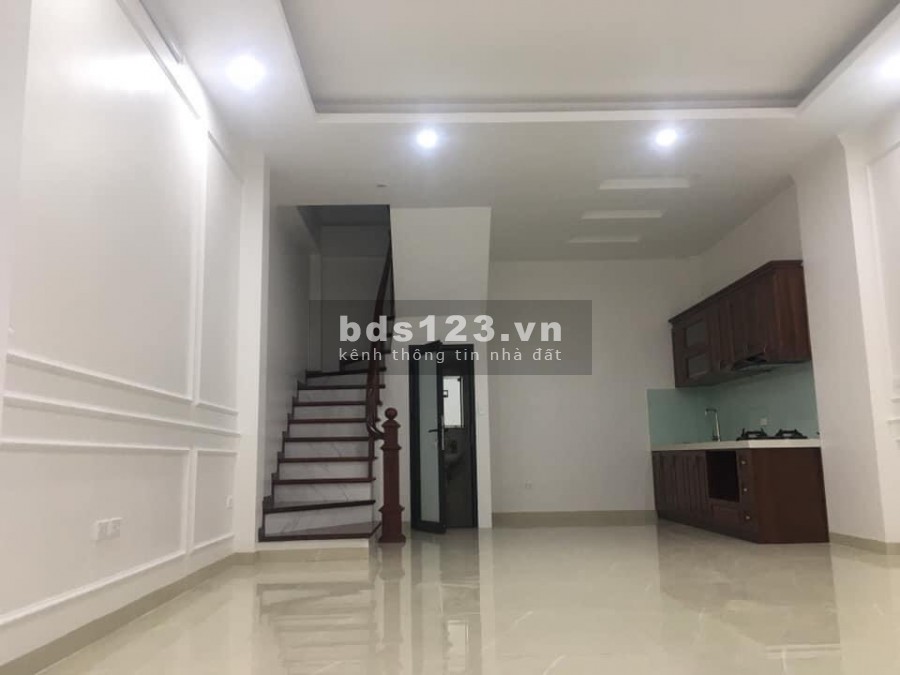 HOÀNG NGÂN THANH XUÂN, 50m2 x 5 tầng, giá 4.85 tỷ