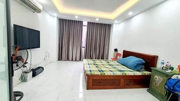 BÁN NHÀ LÔ GÓC LÃNG YÊN 45M, 5 TẦNG.