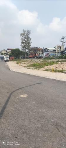 Bán đất đấu giá làng Cam, Cổ Bi mặt đường to 90m2 mà giá 5.6 tỷ. LH 0983253436