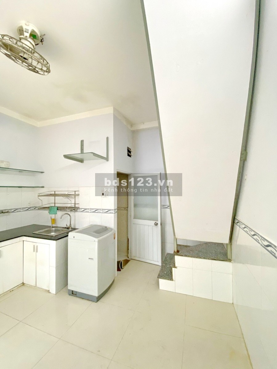 Bán nhà 1 lầu hẻm 3m đường Nguyễn Thị Tần Phường 2 Quận 8