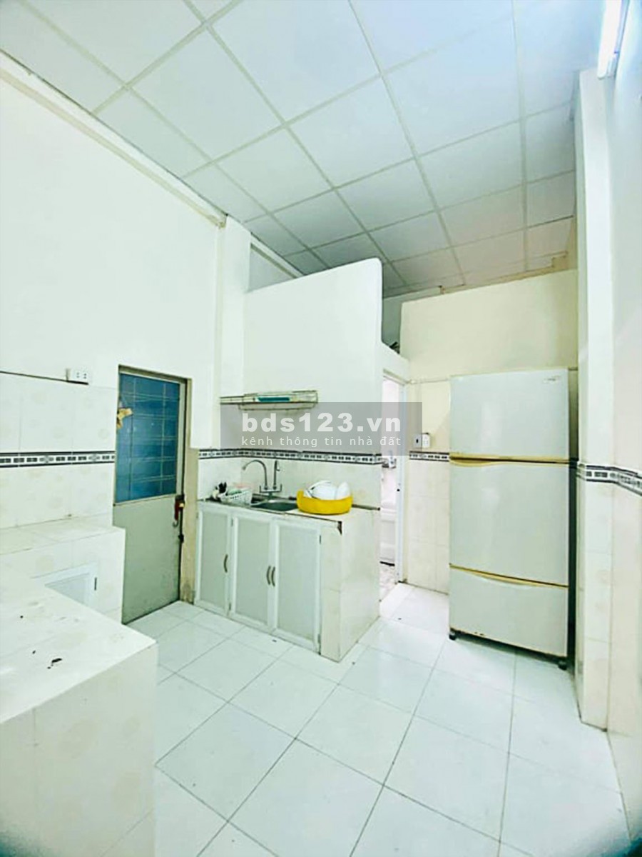 Nhà riêng Cách Mạng Tháng 8, Quận 10, 35m2, chỉ 3,99 tỷ