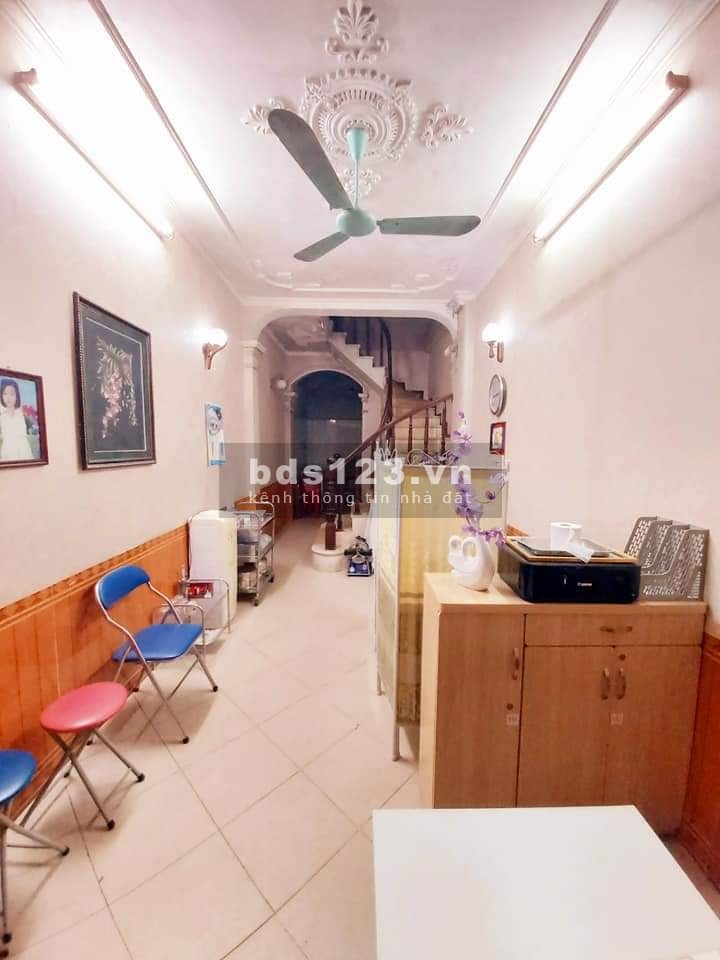 Nhà ngõ 88 Võ Thị Sáu, 4 tầng.