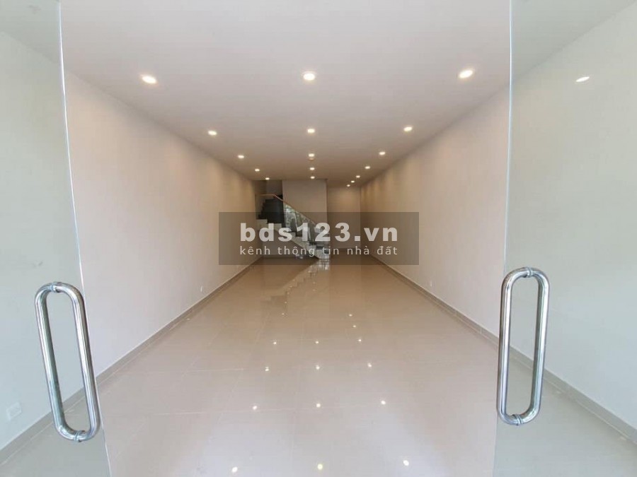 Cho thuê căn hộ Richstar Diện tích 63m2. 2 Phòng ngủ, 2 Tollet nội thất cơ bản