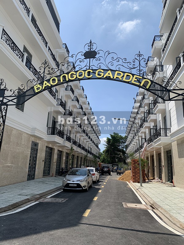 Bỏ Ra 4.6 Tỷ Sở Hữu Nhà 5 Tầng Đường 12m ,Có Thang Máy View Sông Sài Gòn_SHR Hoàn Công Đầy Đủ