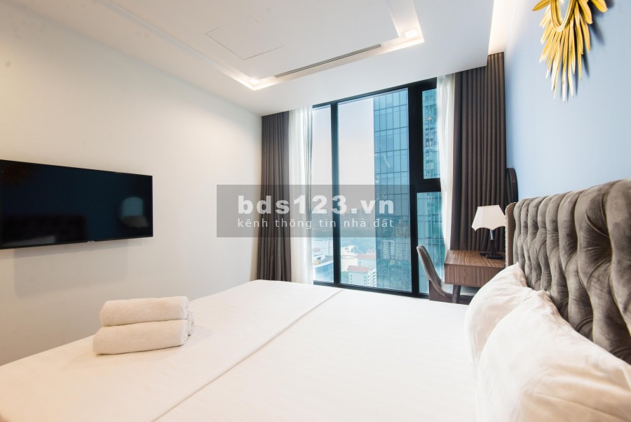 Cần bán căn 1PN, 46m2, nội thất nguyên bản, ban công ĐN giá 1.86 tỷ tại Golf View Đà Nẵng. LH: 0862265595