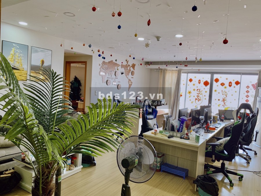 Cho thuê căn hộ Sky City 88 Láng Hạ 143m2 3pn ĐCB. Giá: 16tr/tháng