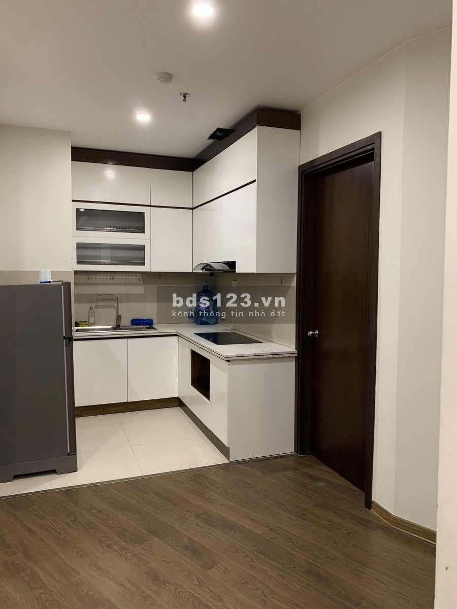 Bán gấp căn hộ tại FLC Complex 36 Phạm Hùng 54m2 2PN giá chỉ 1.7 tỷ. LH: 0988278034