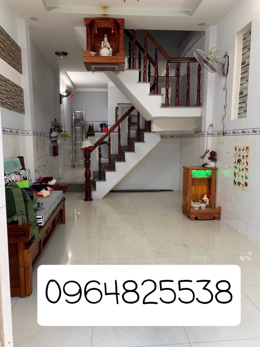 HIẾM. Bán nhà đường Lê Văn Quới. 73m2. Giá 4.2 tỷ