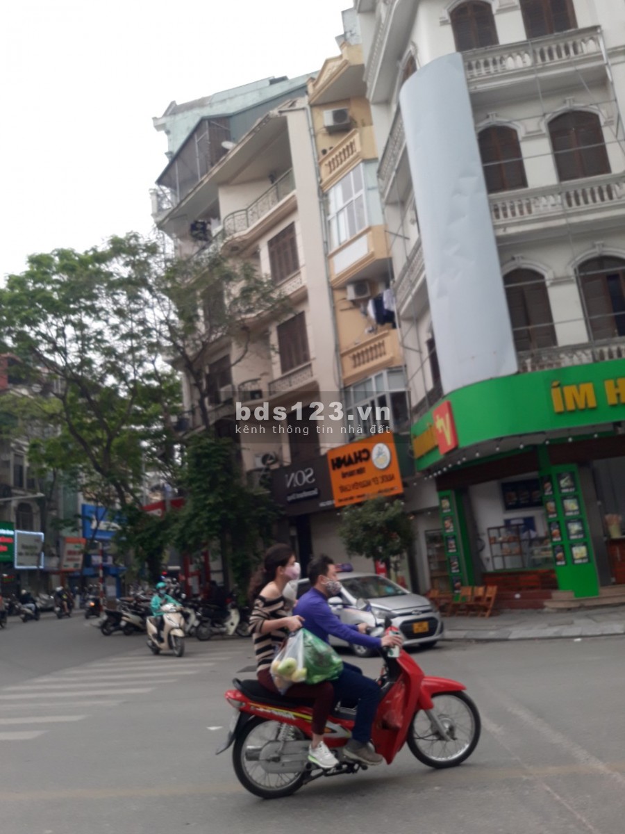 BÁN NHÀ NGỌC THỤY LONG BIÊN ! NHÀ ĐẸP Ở LUÔN 46M, 2 TẦNG, 2.65 TỶ