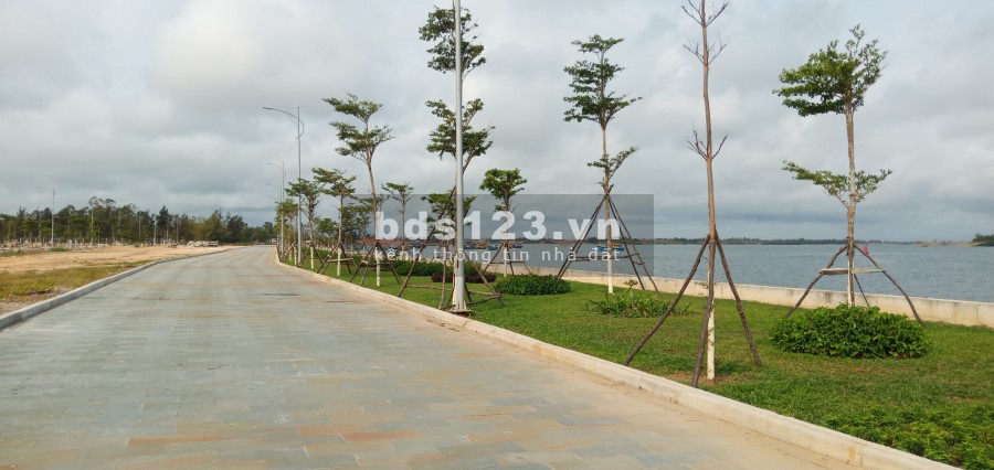 Cần bán nhà view sông giá gốc từ CĐT, sổ đỏ trao tay