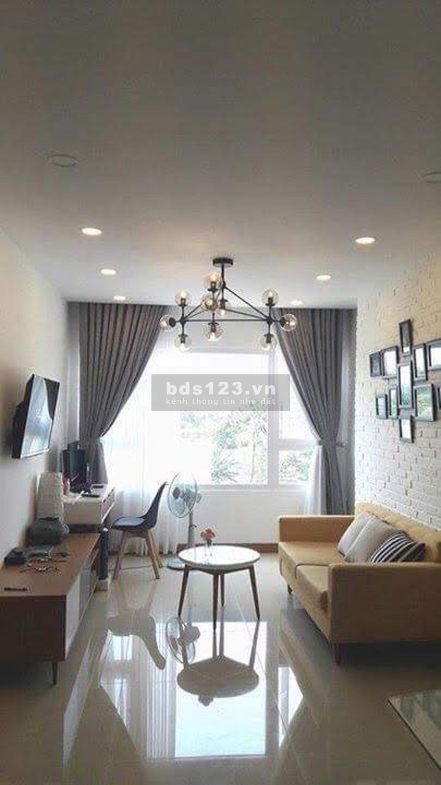 Cho thuê căn hộ Saigonres Plaza 2 phòng ngủ / 2WC full tiện nghi đẹp chỉ 12 Triệu / tháng Tel 0942.811.343 Tony (Zalo/Phone)
