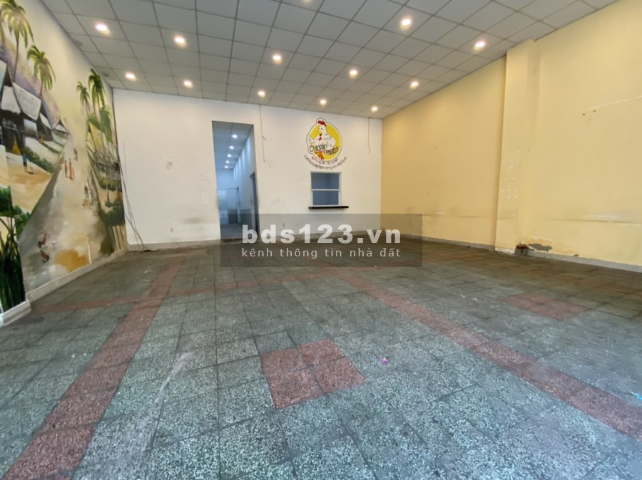 Mặt bằng đẹp mặt tiền đường D5 8,5*20 trệt 1 lửng giá tốt Hãy gọi ngay 0938612666 Đức ANH EM GROUP