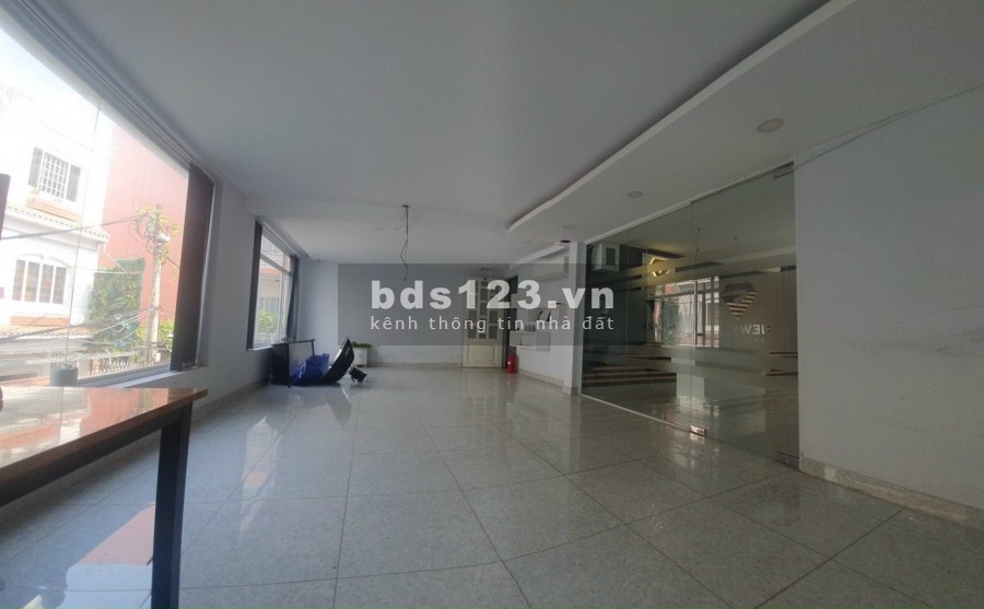 Biệt thự đẹp khu PHAN XÍCH LONG giá tốt
