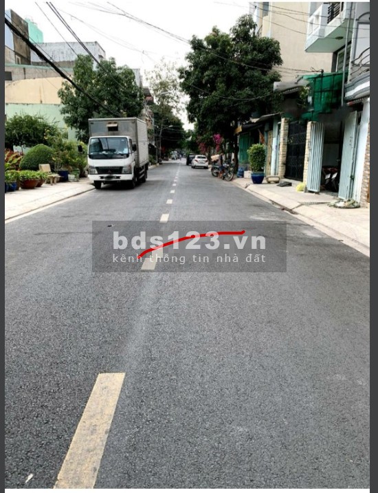 Nhà Bán 4x16 MT 12M trong cư xá Rada Q6. Giá 115tr/m2