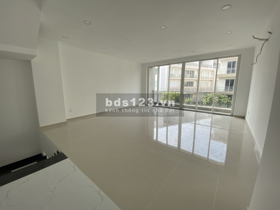 Cho thuê nguyên căn shophouse hầm trệt 4,5 lầu 400m2 tiện kinh doanh, làm văn phòng