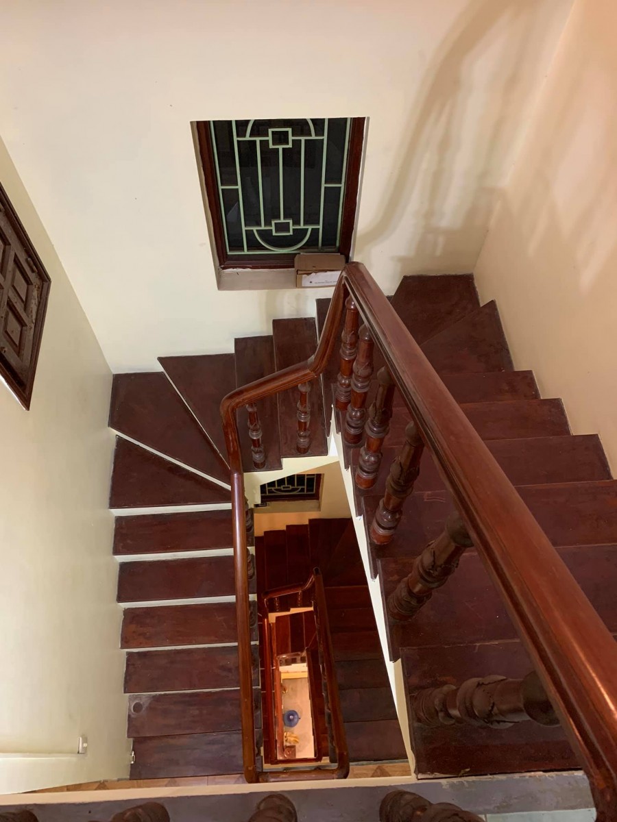 Duy Nhất 1 Căn Tại Thái Hà, Kinh Doanh, Ô Tô Tránh, Lô Góc 40m2 x 4 Tầng Chỉ 10 Tỷ.