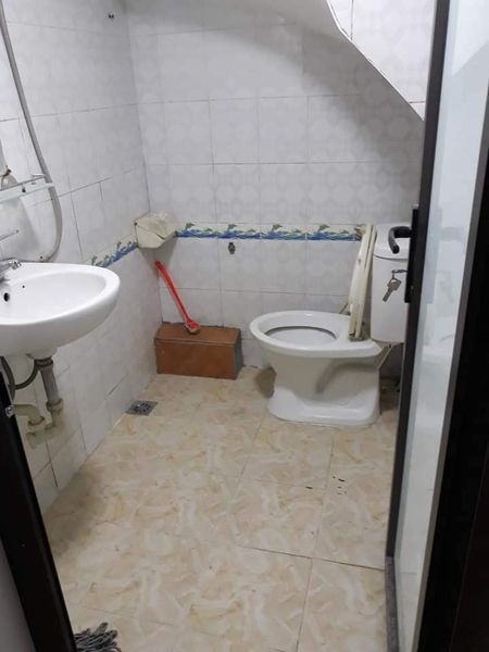 cần bán gấp nhà phố Vĩnh Hưng 48m2 x 4T = 3,5 tỉ, ngõ oto7 chỗ đỗ cửa