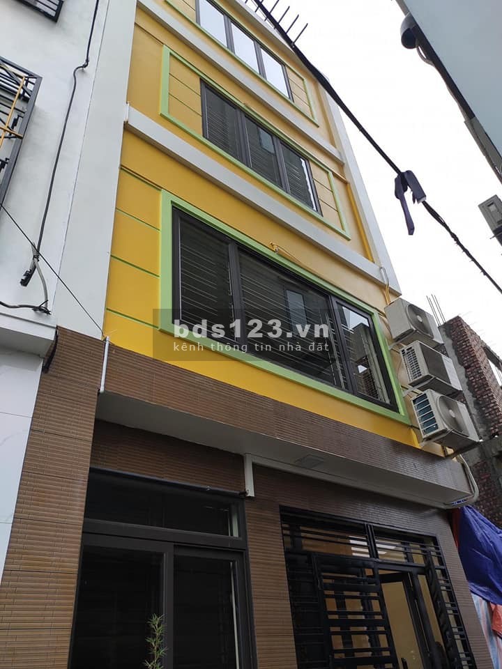 Bán nhà Ngọc Thụy Bàn dt 40m2 4 tầng mặt phố phân lô giá 3tỷ bán chia cho các con