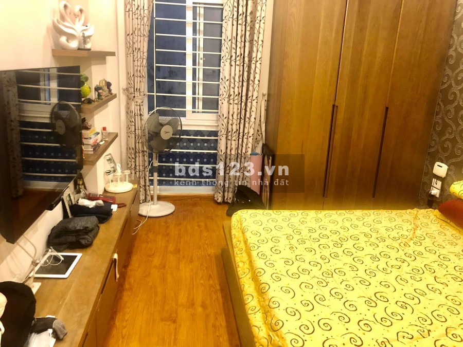 Nhà đẹp ở ngay Phố Thá Hà, Q. Đống Đa, 10M ra ôtô đỗ, 45m2x5 tầng. Nhỉnh 6 tỷ.