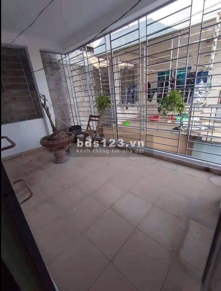 Bán gấp nhà Yên Hòa 3,15 tỉ, 36,4 m2 nhà 5 tầng, mặt tiền 5m