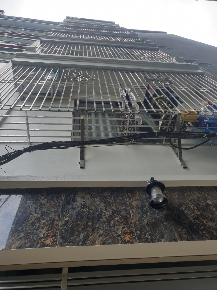 Khương Trung, CHDV, ô tô, lô góc, 10 phòng, 50tr/tháng, nhỉnh 6 tỷ. LH 0975823216