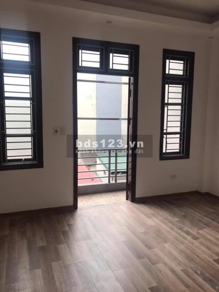 Bán gấp nhà Gốc Đề, 50mx4T xây chắc chắn, giá 3.x tỷ, lh 0916010180
