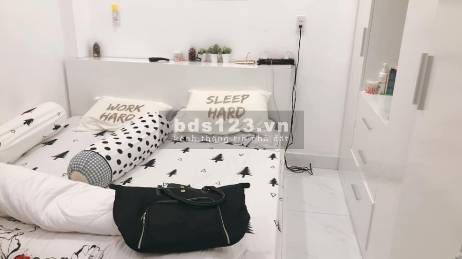 ĐẶC BIỆT HXH vào nhà Trung tâm Bình Thạnh dt 95m2 giá chỉ 10 tỷ TL. LH: 0879.193.102