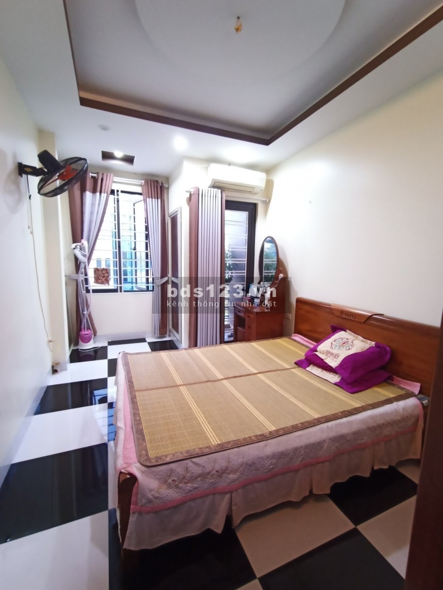 Giảng võ, mới đẹp ở luôn, Kia morning qua nhà , 20m ra phố, 39Mx5T. giá 5.8 tỷ