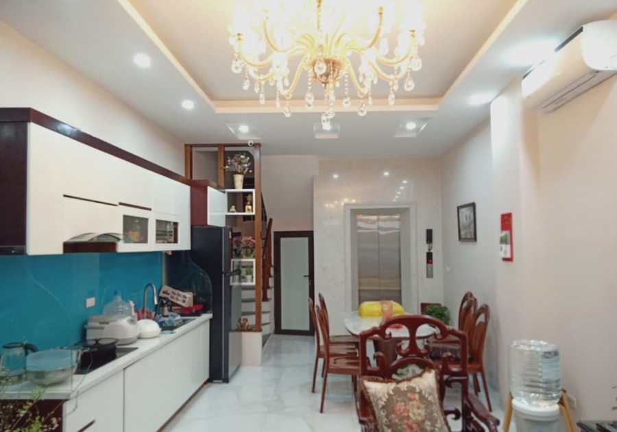 Bán nhà 6 tầng Ngõ Kim Hoa, Đống Đa Thang máy Vài bước chân ra mặt phố .
