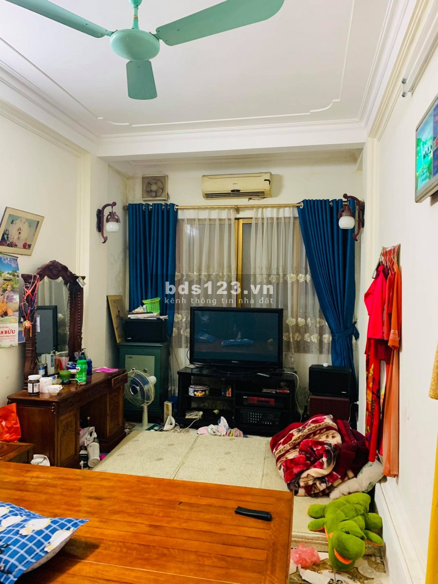 Bán nhà Tôn Đức Thắng – Văn Chương, 30m2 *6T, kinh doanh tại nhà, ngõ rộng, thông.