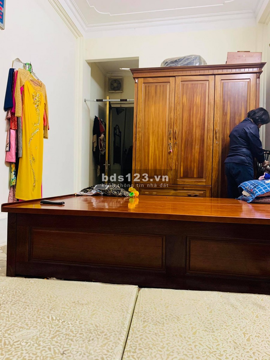 Bán nhà Tôn Đức Thắng – Văn Chương, 30m2 *6T, kinh doanh tại nhà, ngõ rộng, thông.