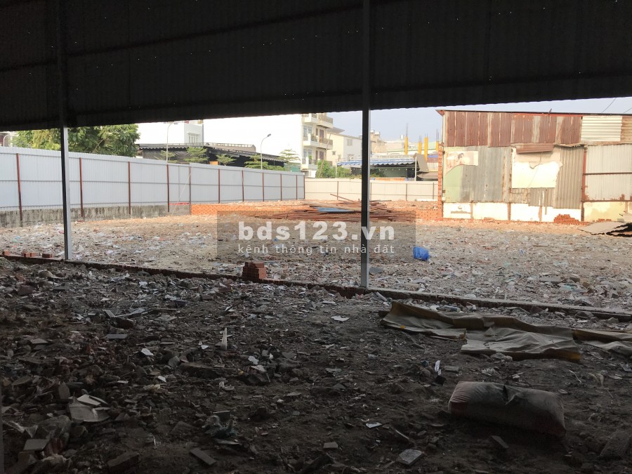 Cho thuê mặt bằng 1176m2 góc 3 MT Nguyễn Xí Quận Bình Thạnh