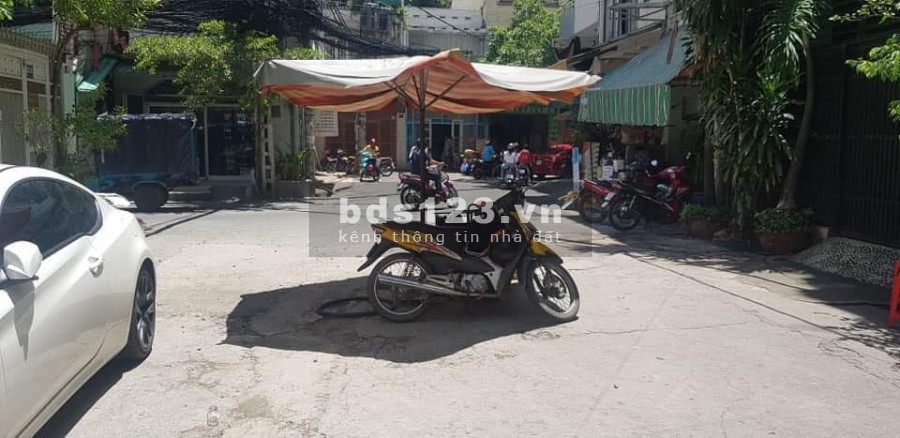 CHÍNH CHỦ BÁN NHÀ QUẬN 10 PHÍA SAU HÀ ĐÔ CENTROSA, HXH, 42M, 8 TỶ 2