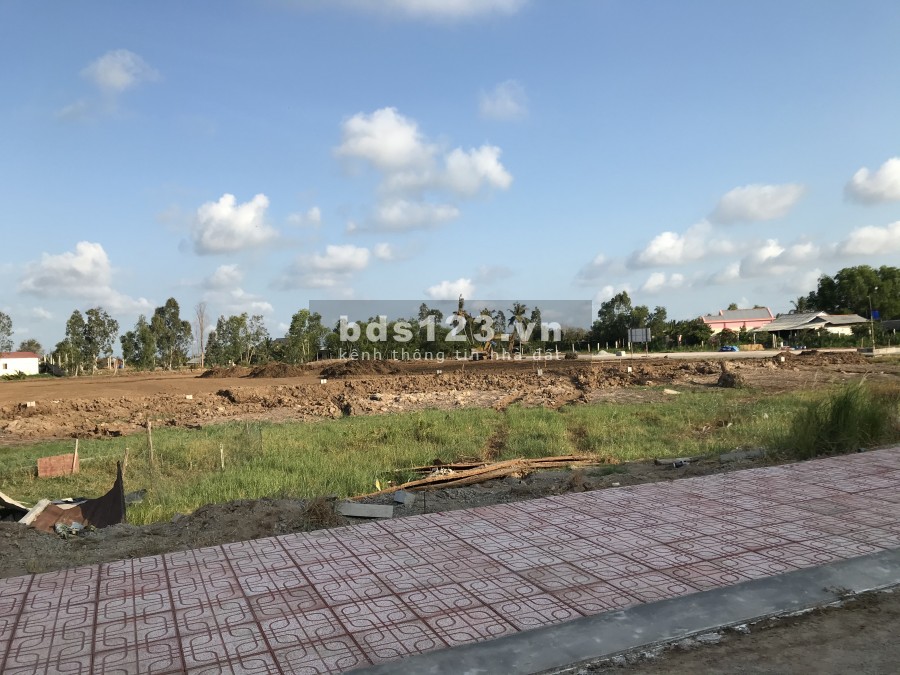 Bán gấp nền đất chợ giá rẻ full thổ cư gần cụm công nghiệp
