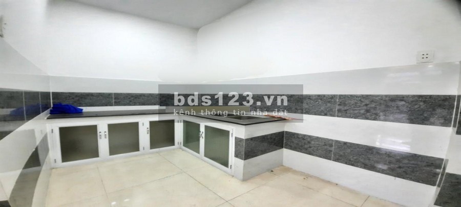 Bán nhà mới 2 tầng 3.4x8. 4 gần MT Lò Gốm Q6, giá 3ti1