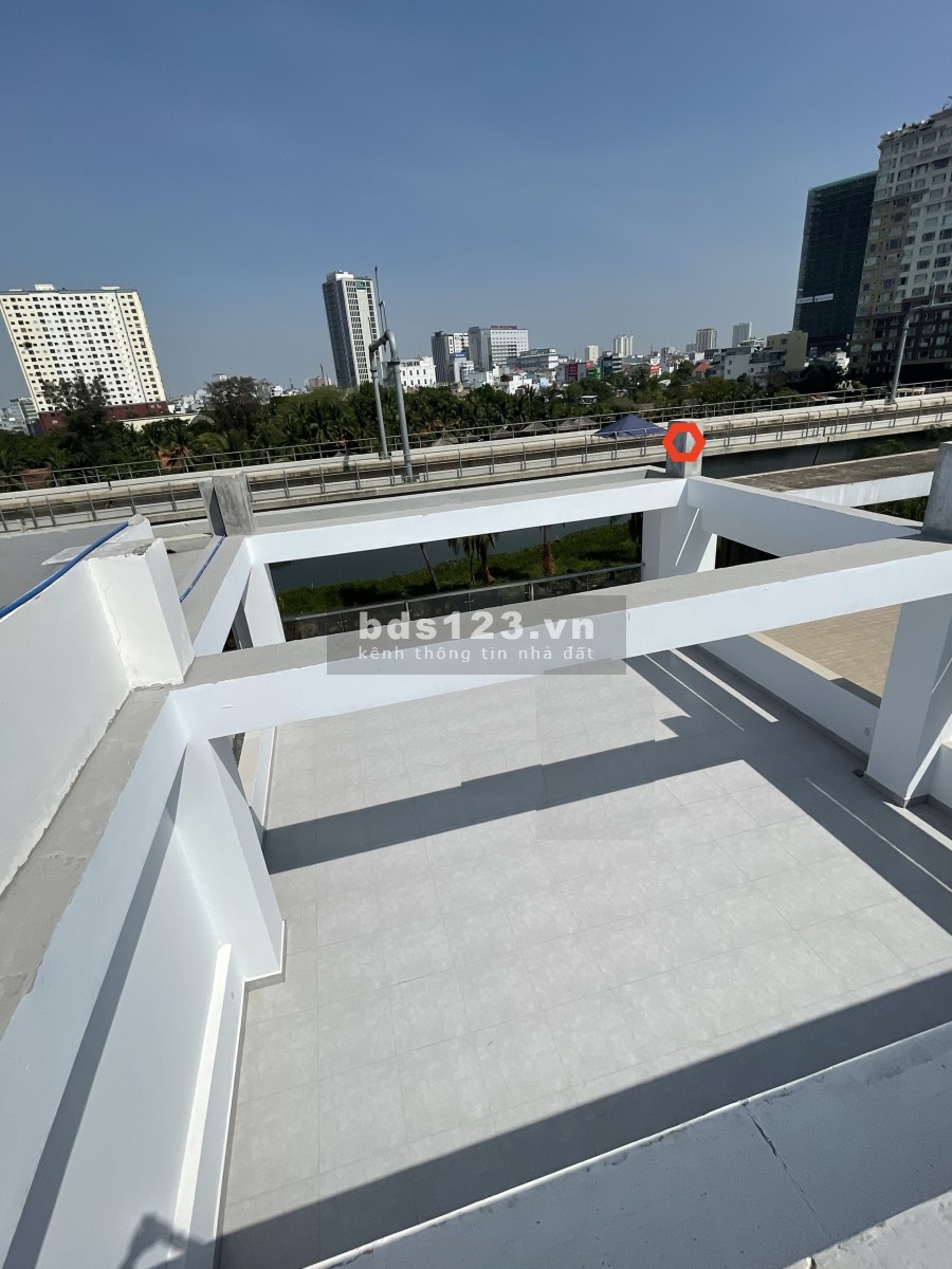 HXH Điện Biên Phủ 8x22m, Hầm, Trệt, 3lầu trống suốt. Sp Hiếm.
