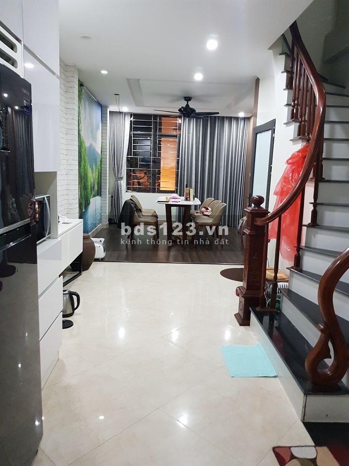BÁN NHÀ PHỐ MINH KHAI, CĂN GÓC, KD TỐT 27M, 4 TẦNG, CHỈ 2,65 TỶ