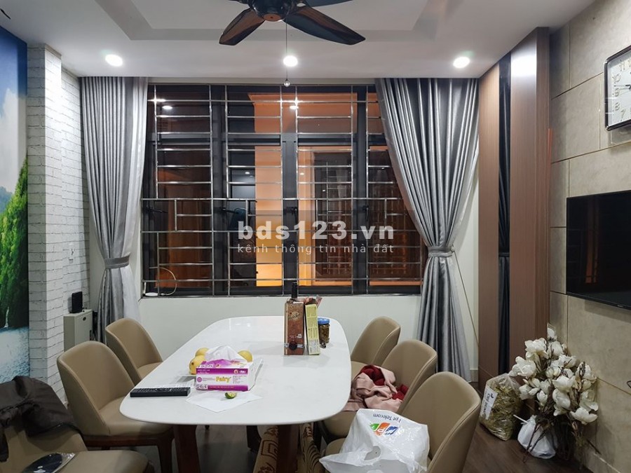 BÁN NHÀ PHỐ MINH KHAI, CĂN GÓC, KD TỐT 27M, 4 TẦNG, CHỈ 2,65 TỶ