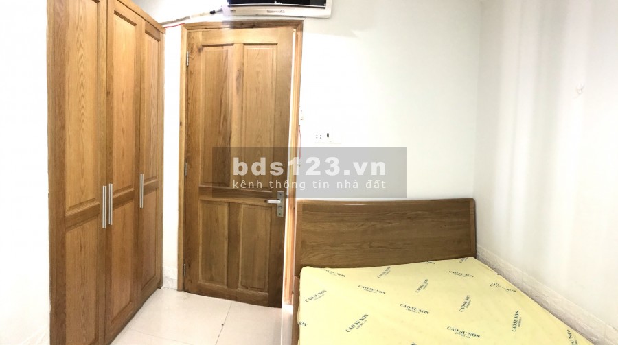 Cho thuê căn hộ 1 phòng ngủ có ban công đủ nội thất quận Tân Bình gần sân bay