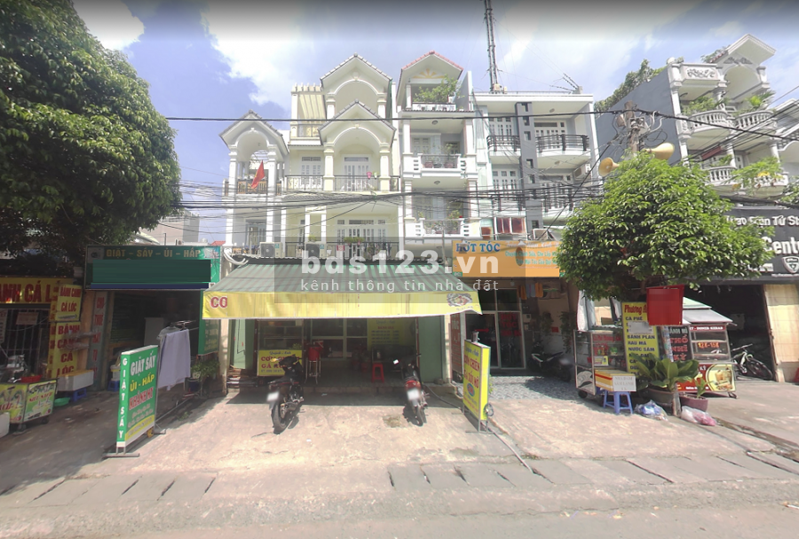 Hoàng Sa dt 6 x 22 Nhà mt đẹp cho thuê quận 3