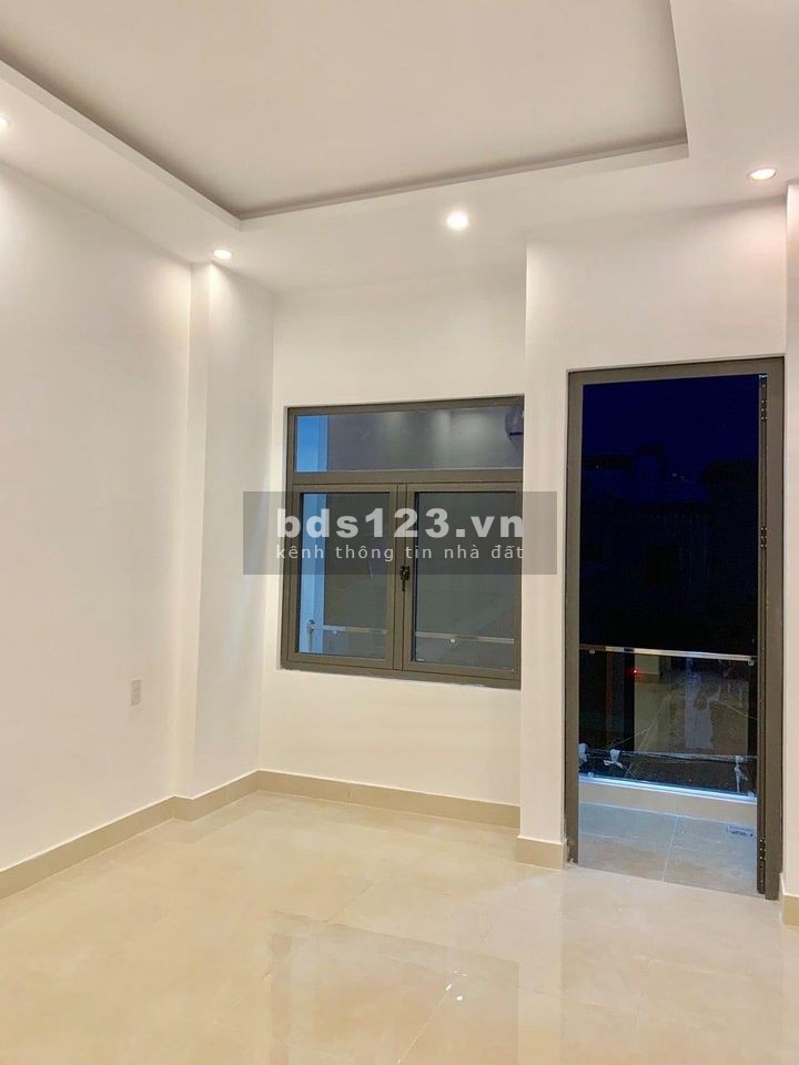 Bán nhà chính chủ HXH Tân Phú, 42m2 chỉ 4.49 Tỷ