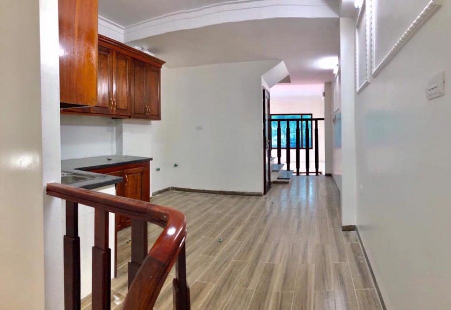 Nhà mới, ôtô đỗ, kinh doanh Vũ Tông Phan DT 42m2x6T, MT 4m Giá 4tỷ8