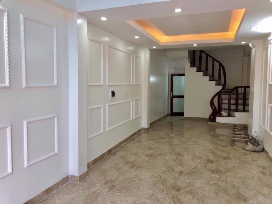 Nhà mới, ôtô đỗ, kinh doanh Vũ Tông Phan DT 42m2x6T, MT 4m Giá 4tỷ8